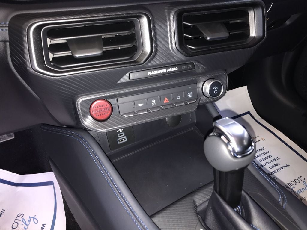 2025 Ford Mustang Dark Horse