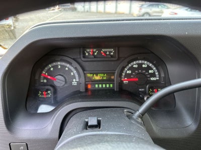 2013 Ford E-350SD XLT