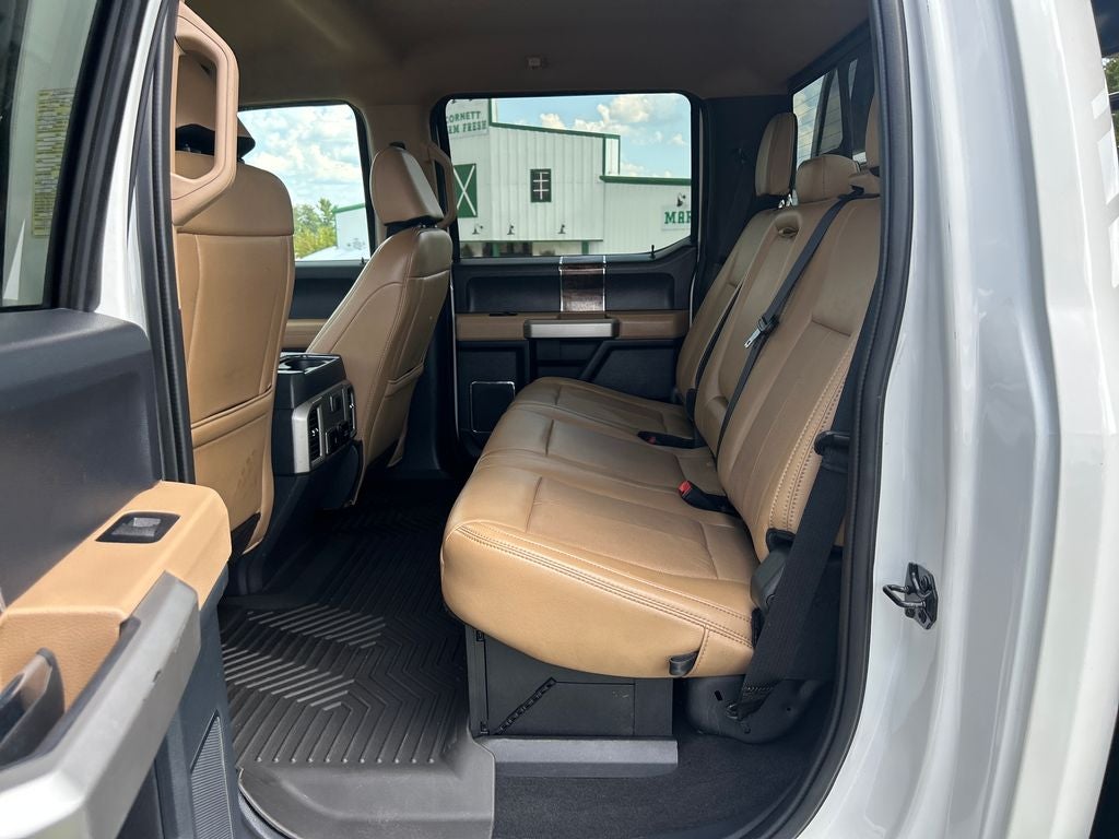 2022 Ford F-350SD Lariat