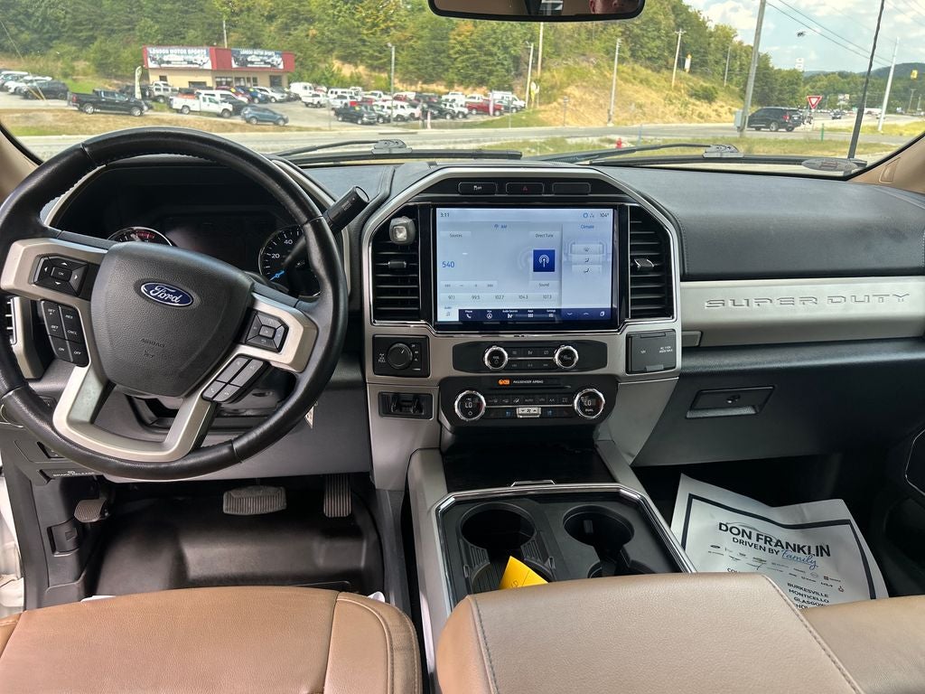 2022 Ford F-350SD Lariat