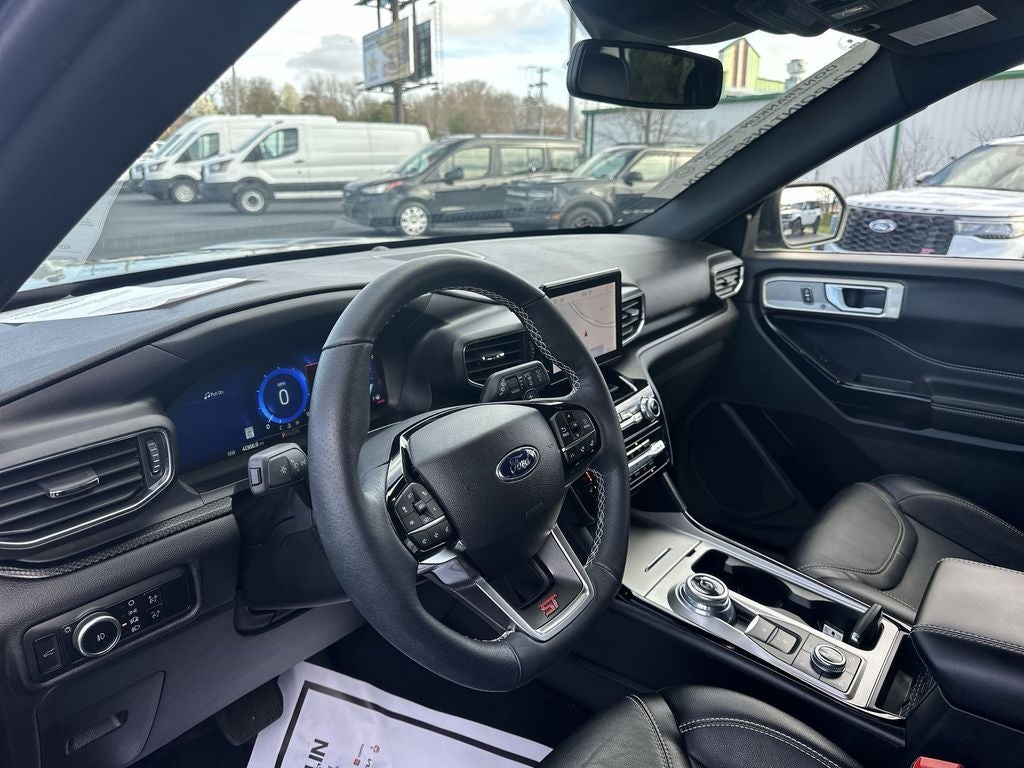 2023 Ford Explorer ST