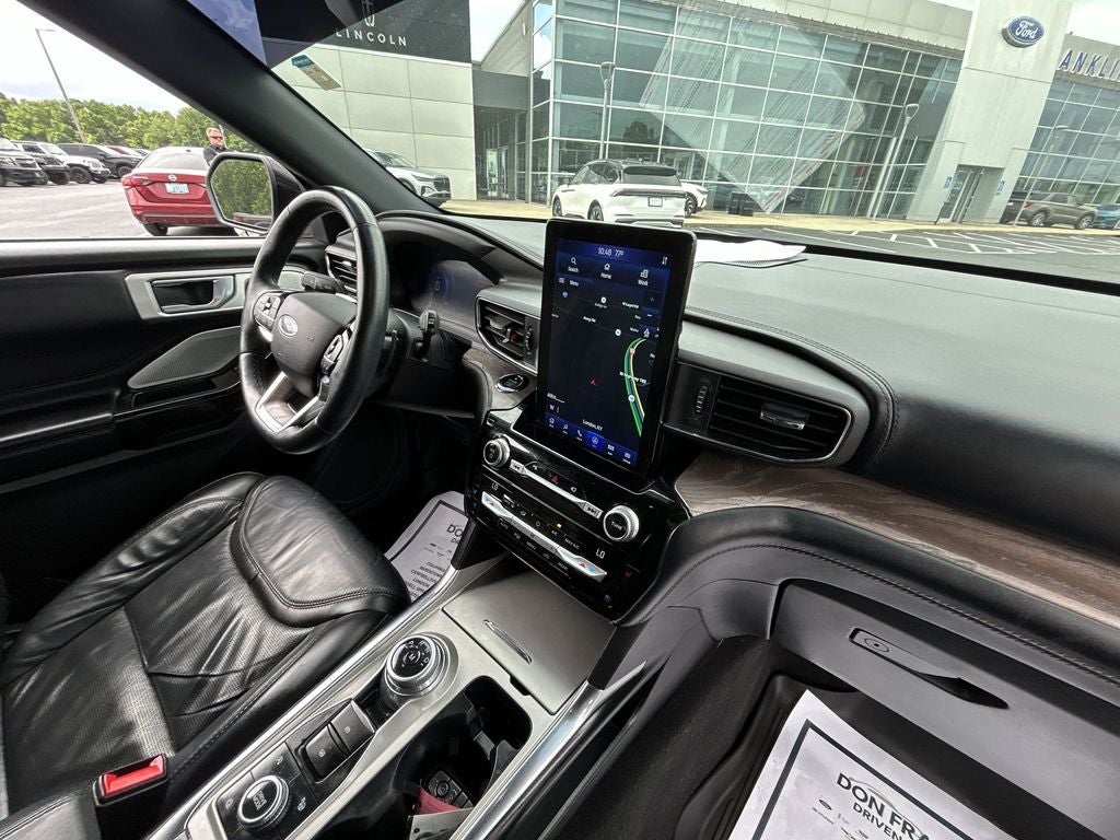 2021 Ford Explorer Platinum