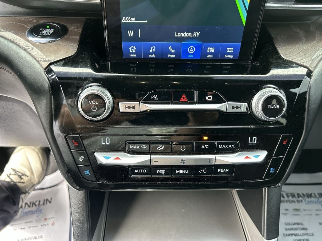 2021 Ford Explorer Platinum