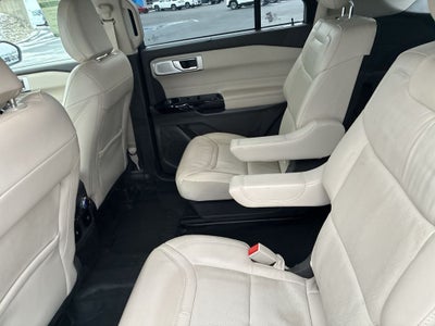 2022 Ford Explorer Platinum