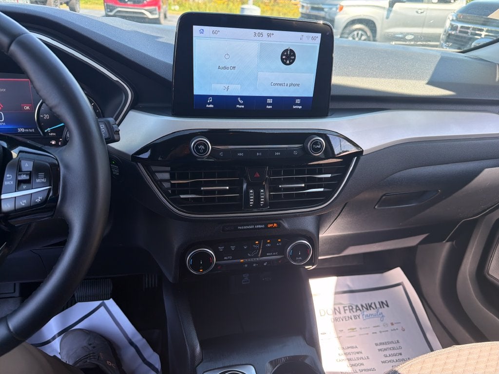 2022 Ford Escape Hybrid SE