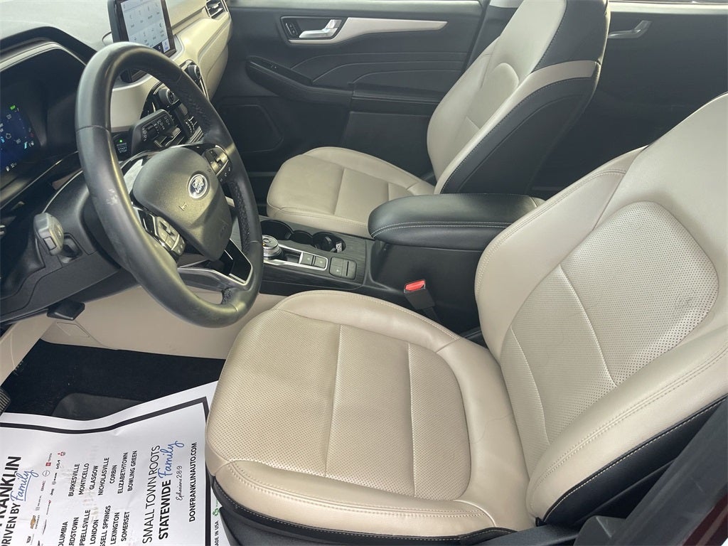 2021 Ford Escape SEL