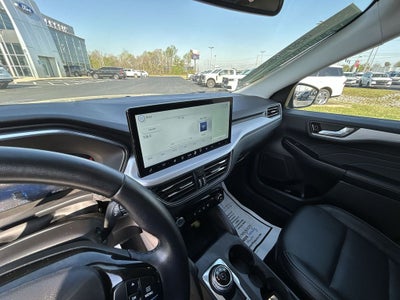 2025 Ford Escape Platinum