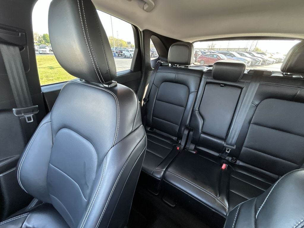 2025 Ford Escape Platinum