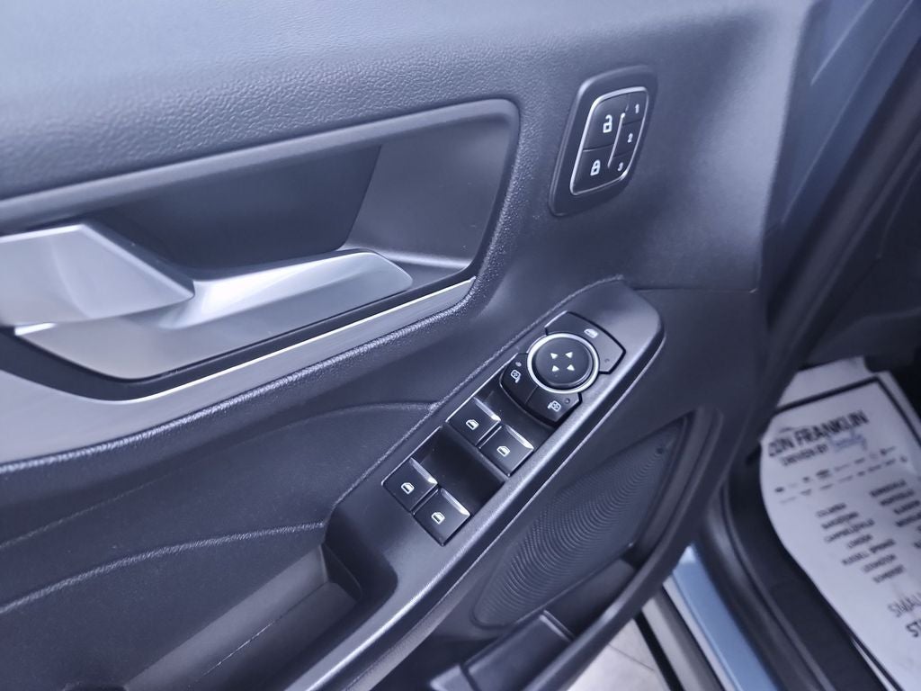 2025 Ford Escape Platinum