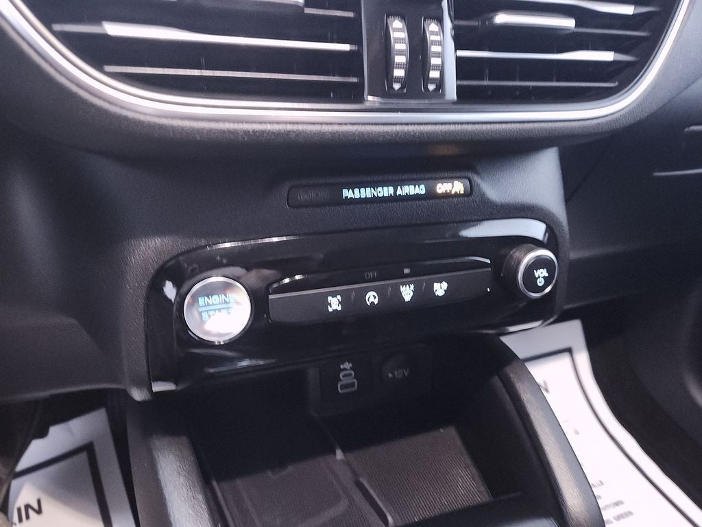 2025 Ford Escape Platinum