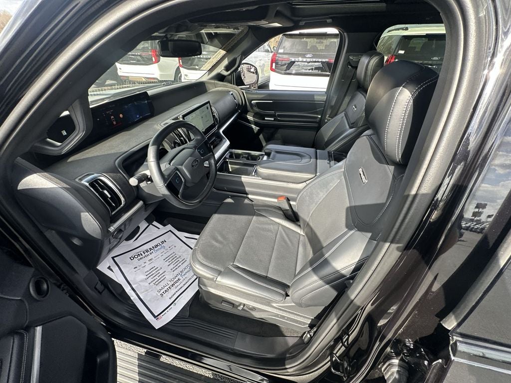 2025 Ford Expedition Max Platinum