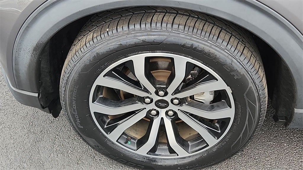 2022 Ford Explorer ST-Line