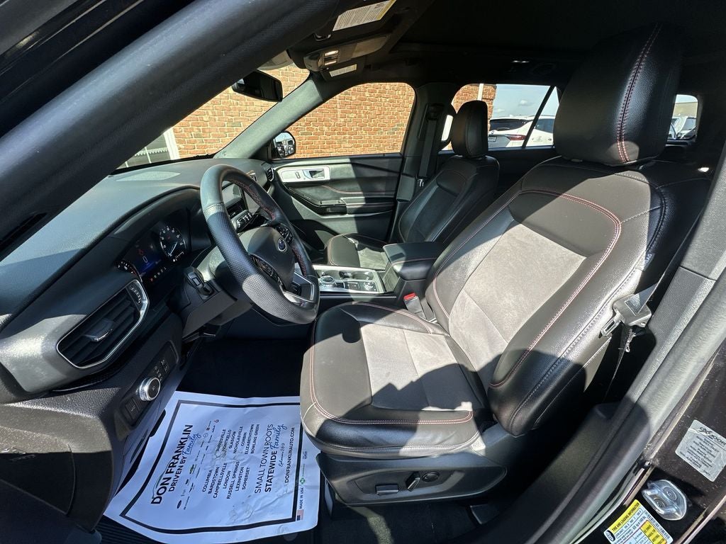 2022 Ford Explorer ST-Line