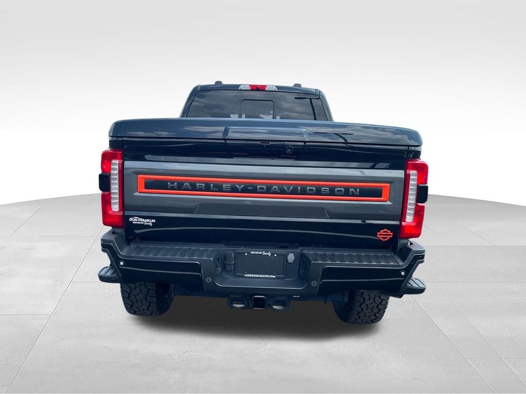 2023 Ford F-250SD Lariat