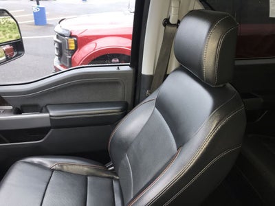 2023 Ford F-450SD Lariat DRW