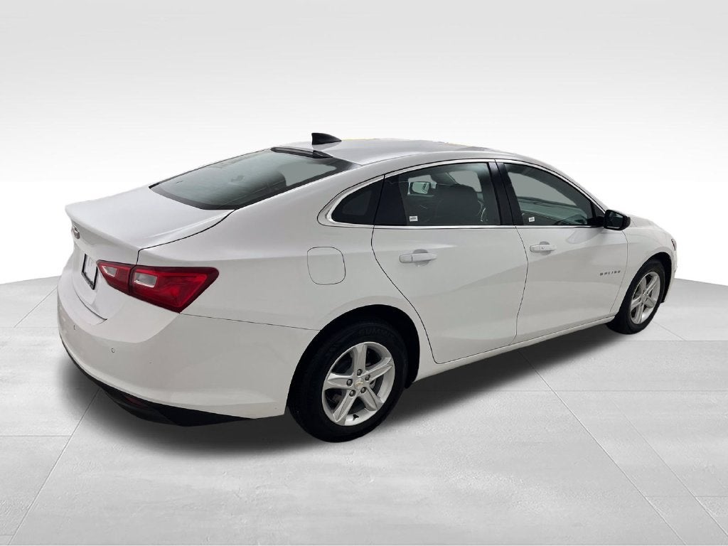 2024 Chevrolet Malibu LS 1LS