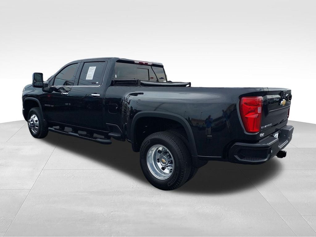 2025 Chevrolet Silverado 3500HD LTZ