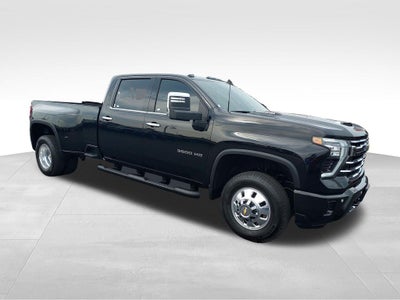 2025 Chevrolet Silverado 3500HD LTZ