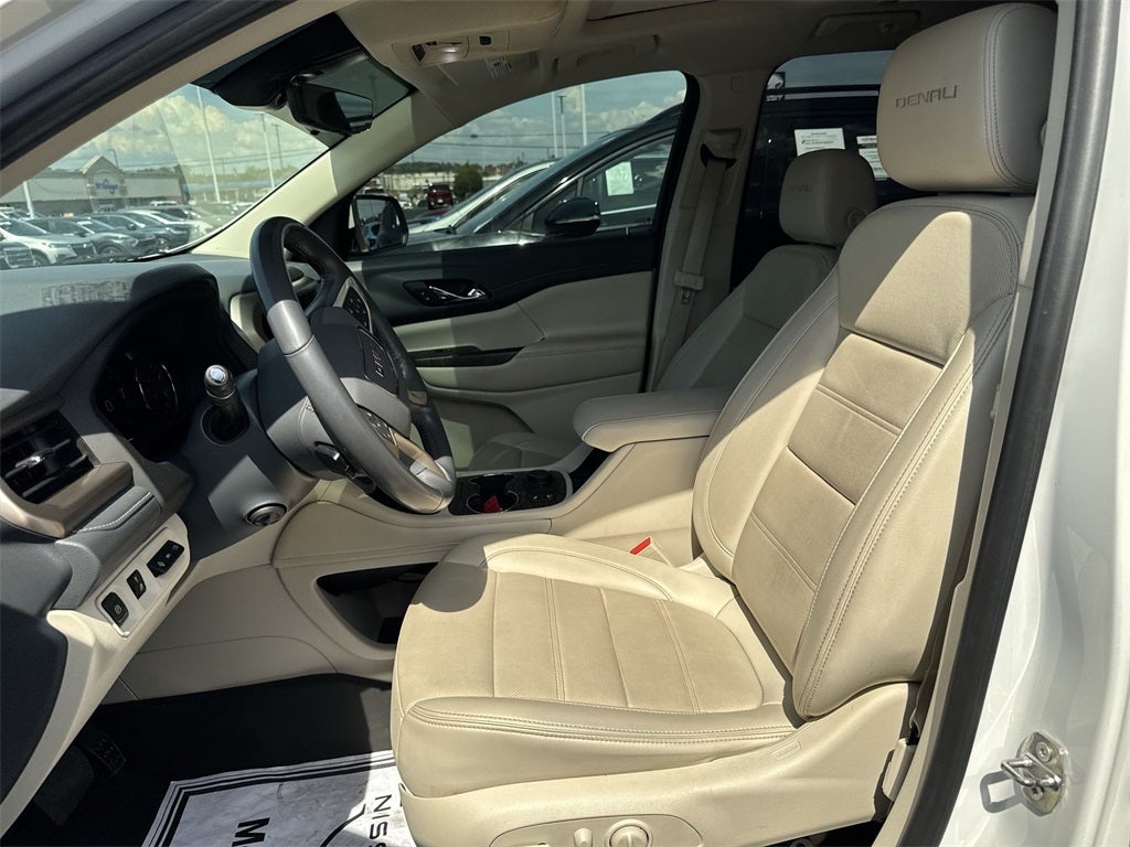 2021 GMC Acadia Denali