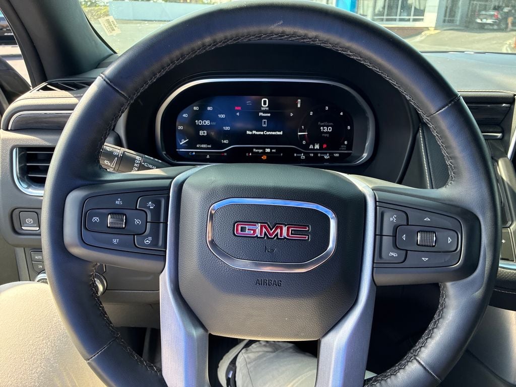 2023 GMC Yukon SLT