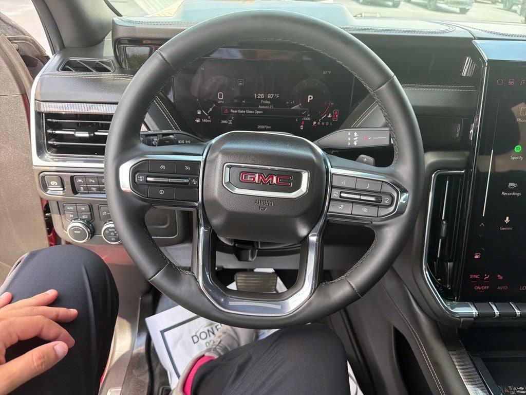 2025 GMC Yukon Elevation