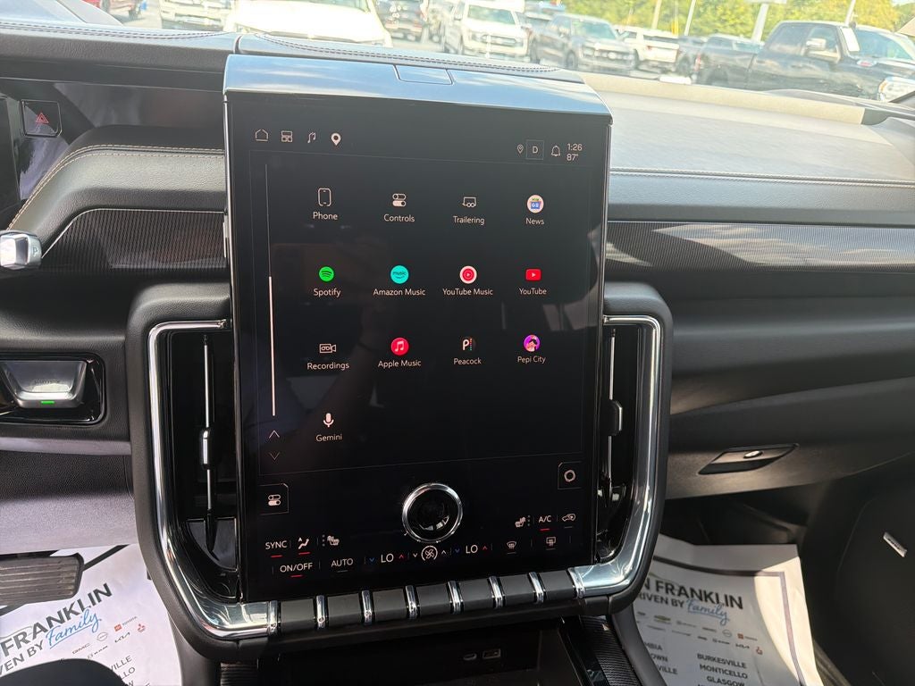 2025 GMC Yukon Elevation