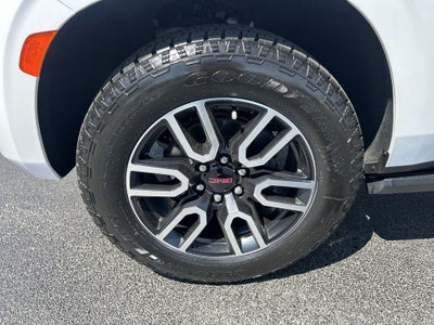 2023 GMC Yukon AT4