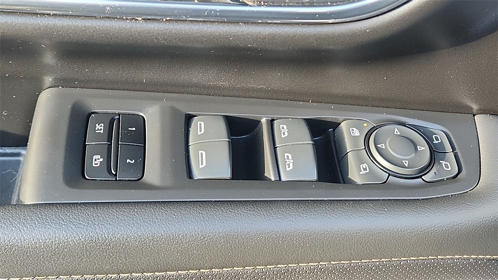 2023 GMC Yukon XL AT4