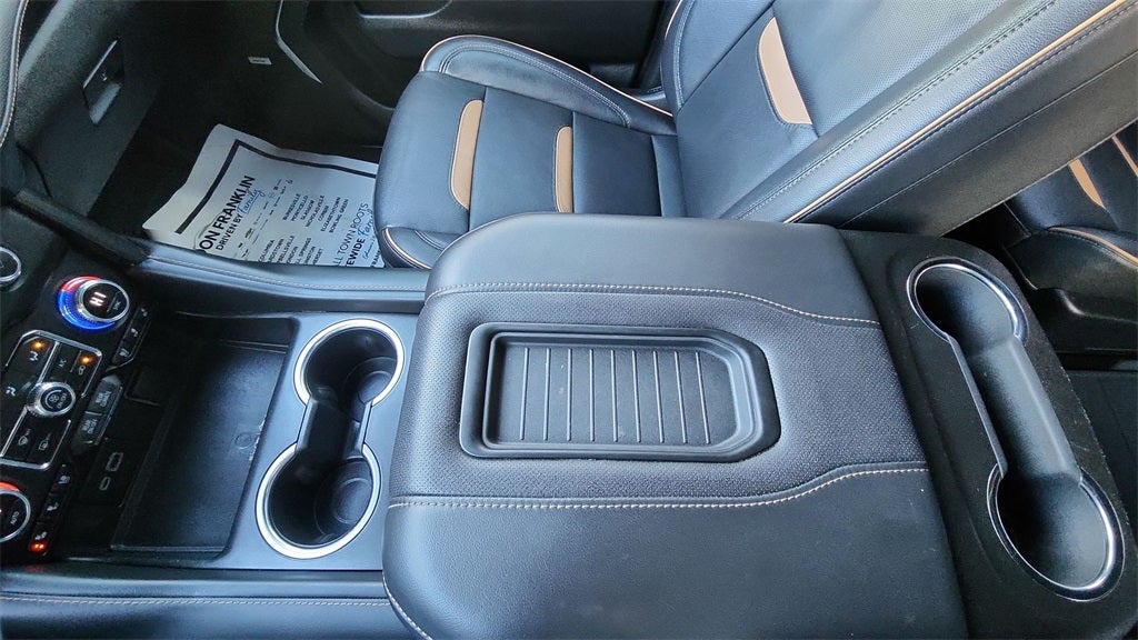 2023 GMC Yukon XL AT4