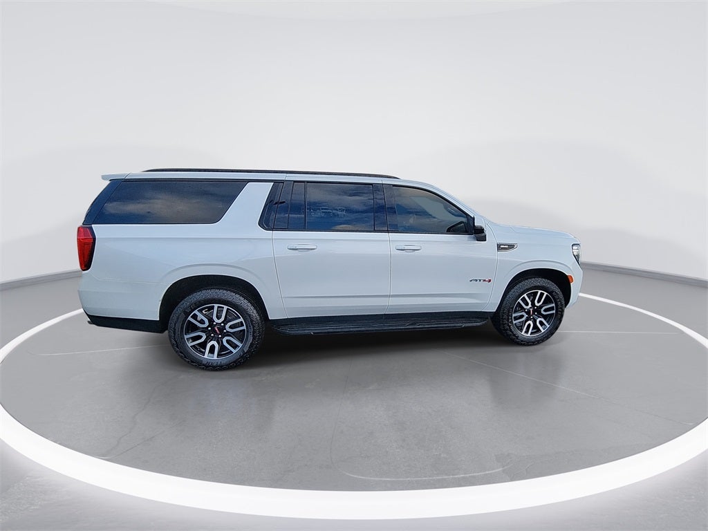 2023 GMC Yukon XL AT4