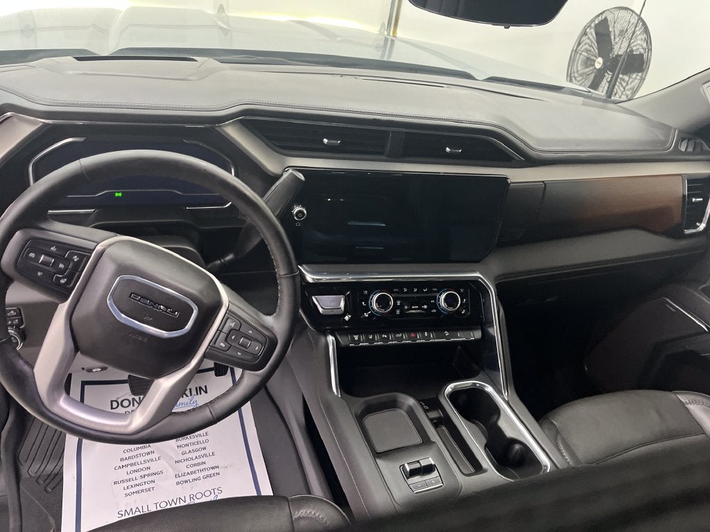 2025 GMC Sierra 2500HD Denali