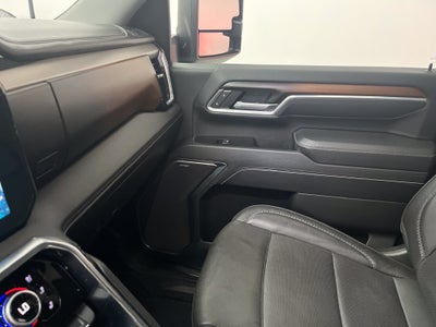 2025 GMC Sierra 2500HD Denali