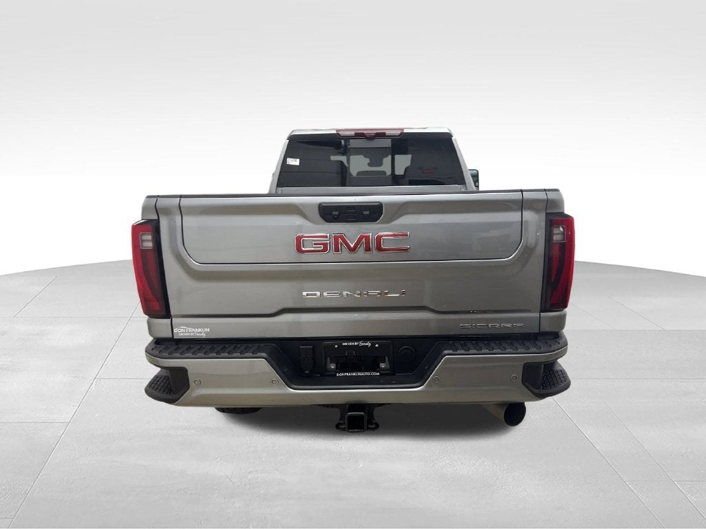 2025 GMC Sierra 2500HD Denali