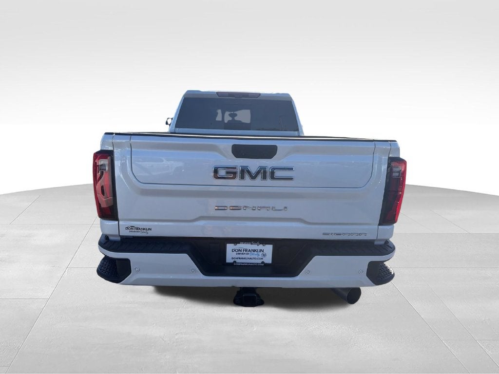 2025 GMC Sierra 2500HD Denali Ultimate