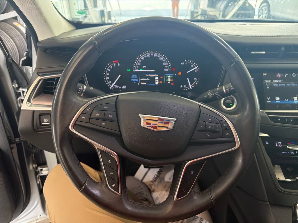2018 Cadillac XT5 Luxury