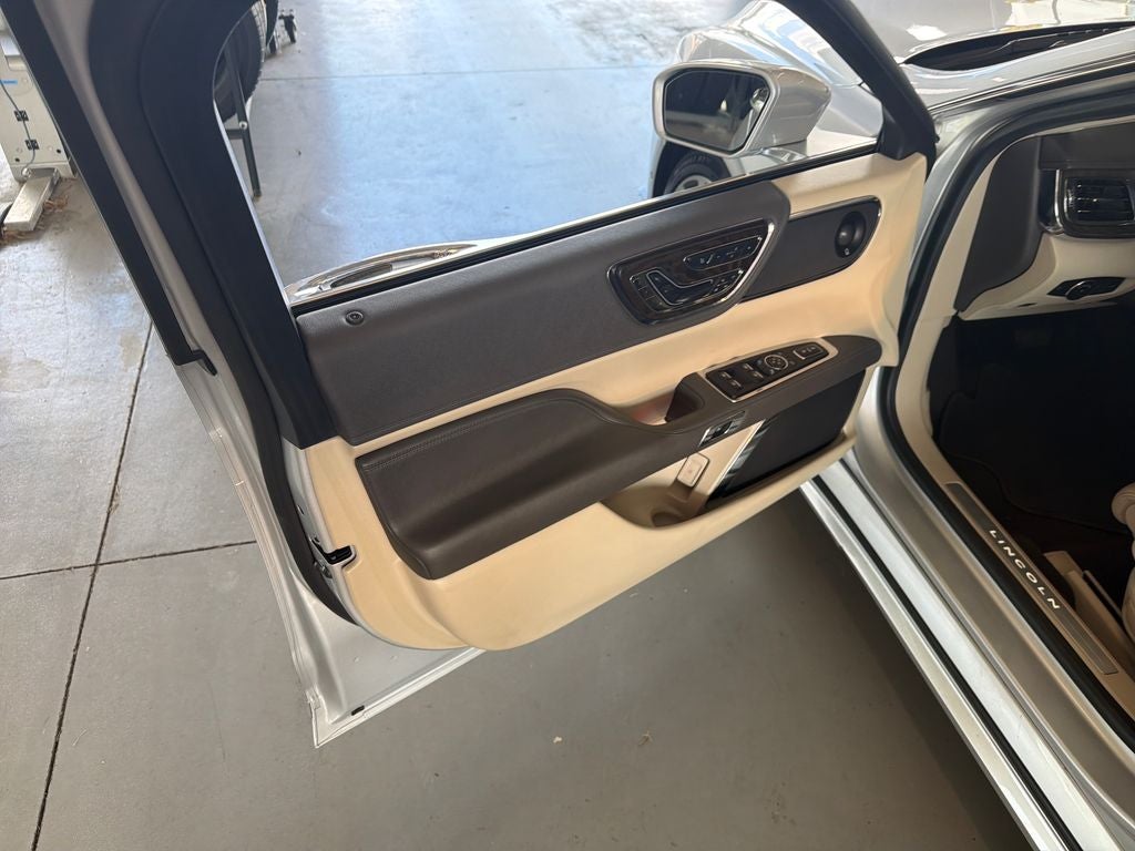 2019 Lincoln Continental Reserve