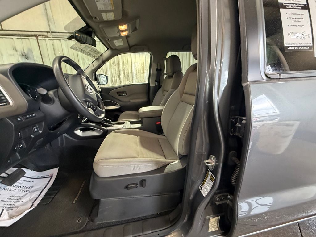 2023 Nissan Frontier SV