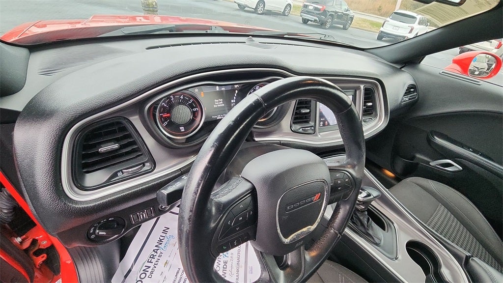 2019 Dodge Challenger SXT