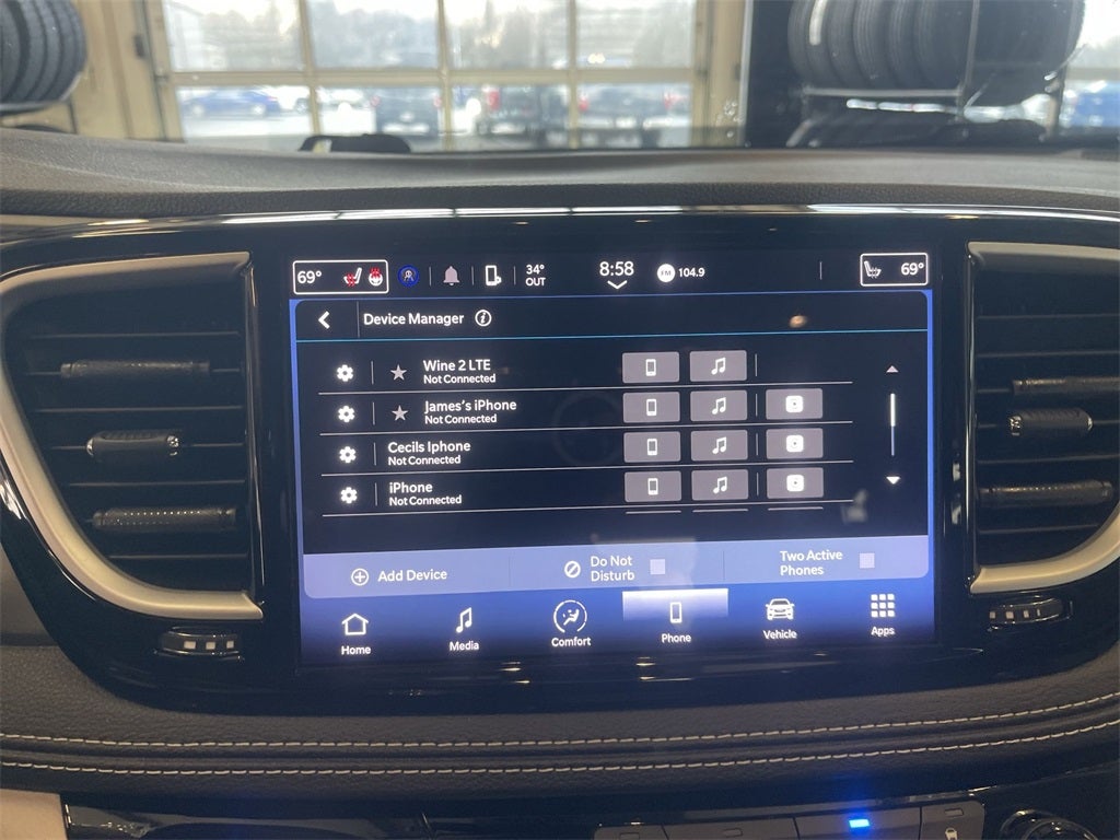 2023 Chrysler Pacifica Touring L