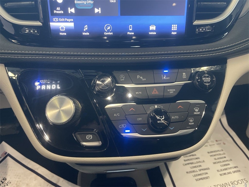 2023 Chrysler Pacifica Touring L