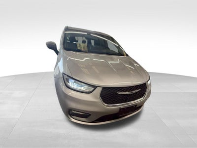 2023 Chrysler Pacifica Hybrid Touring L