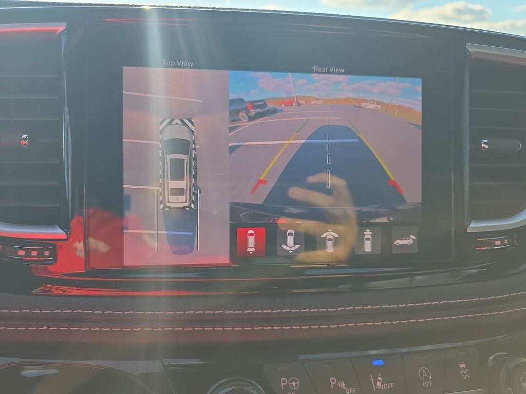 2024 Chrysler Pacifica Limited S APPEARANCE PKG