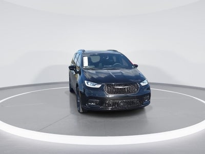 2024 Chrysler Pacifica Limited S APPEARANCE PKG