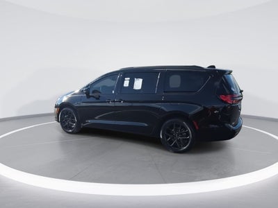 2024 Chrysler Pacifica Limited S APPEARANCE PKG