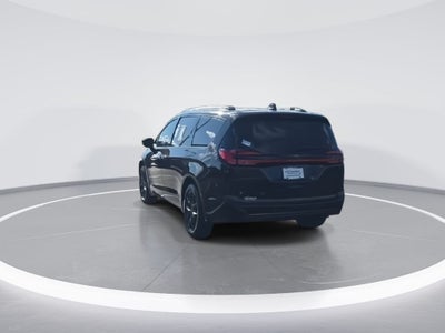 2024 Chrysler Pacifica Limited S APPEARANCE PKG