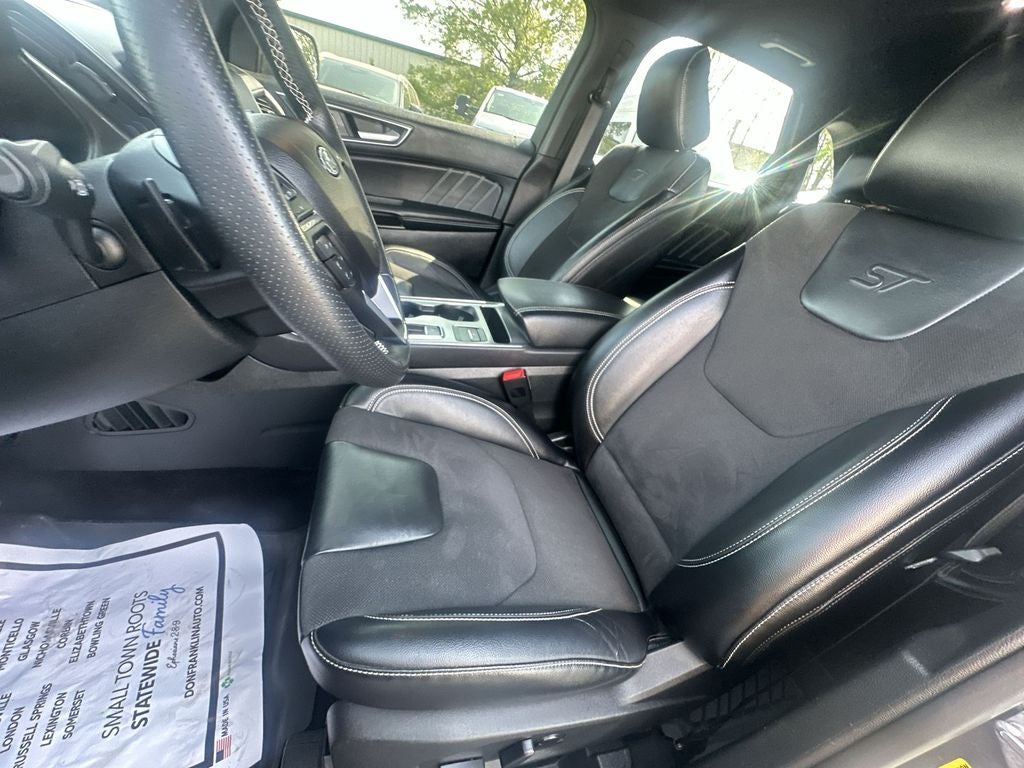 2023 Ford Edge ST