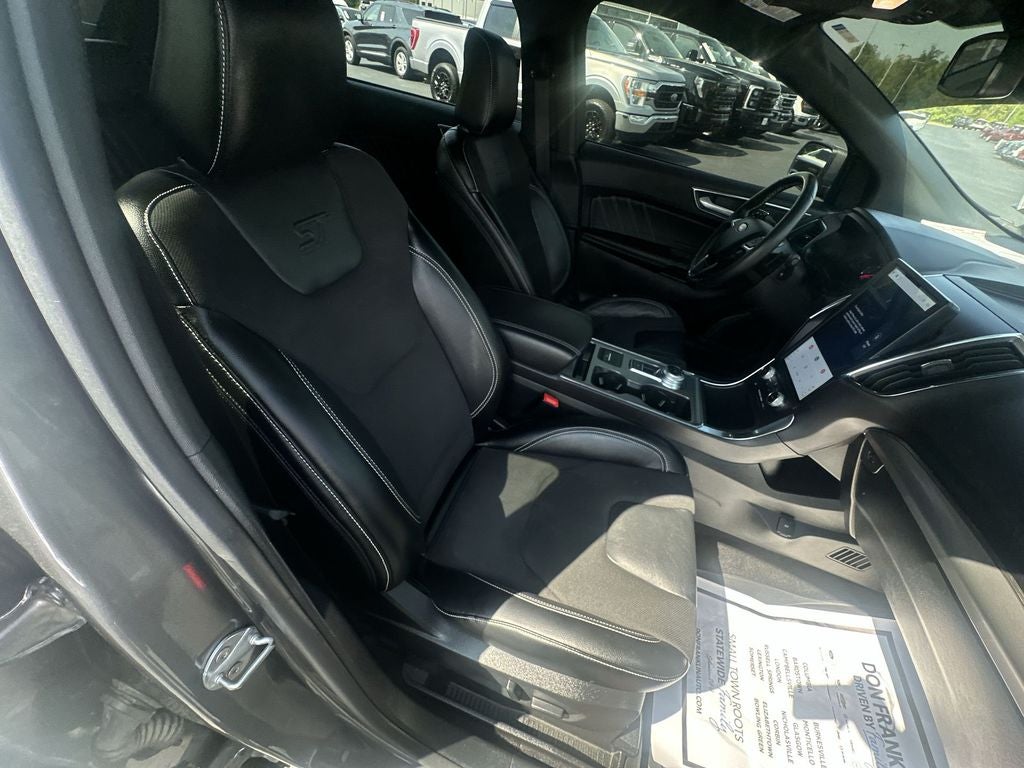 2023 Ford Edge ST