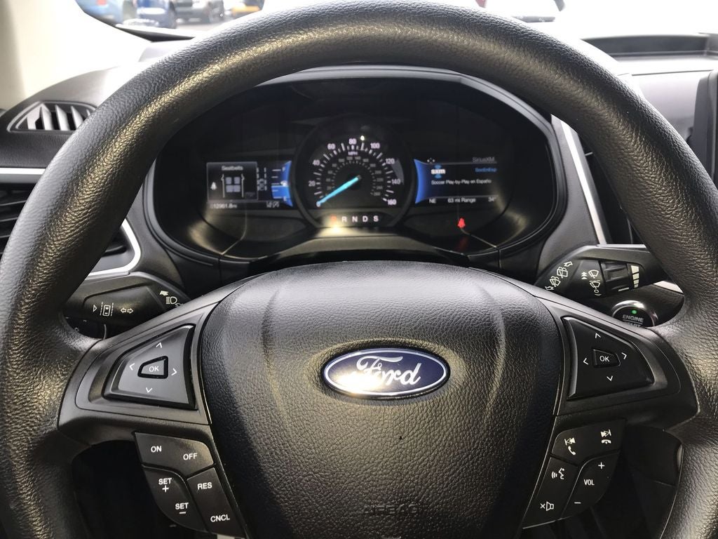 2022 Ford Edge SE