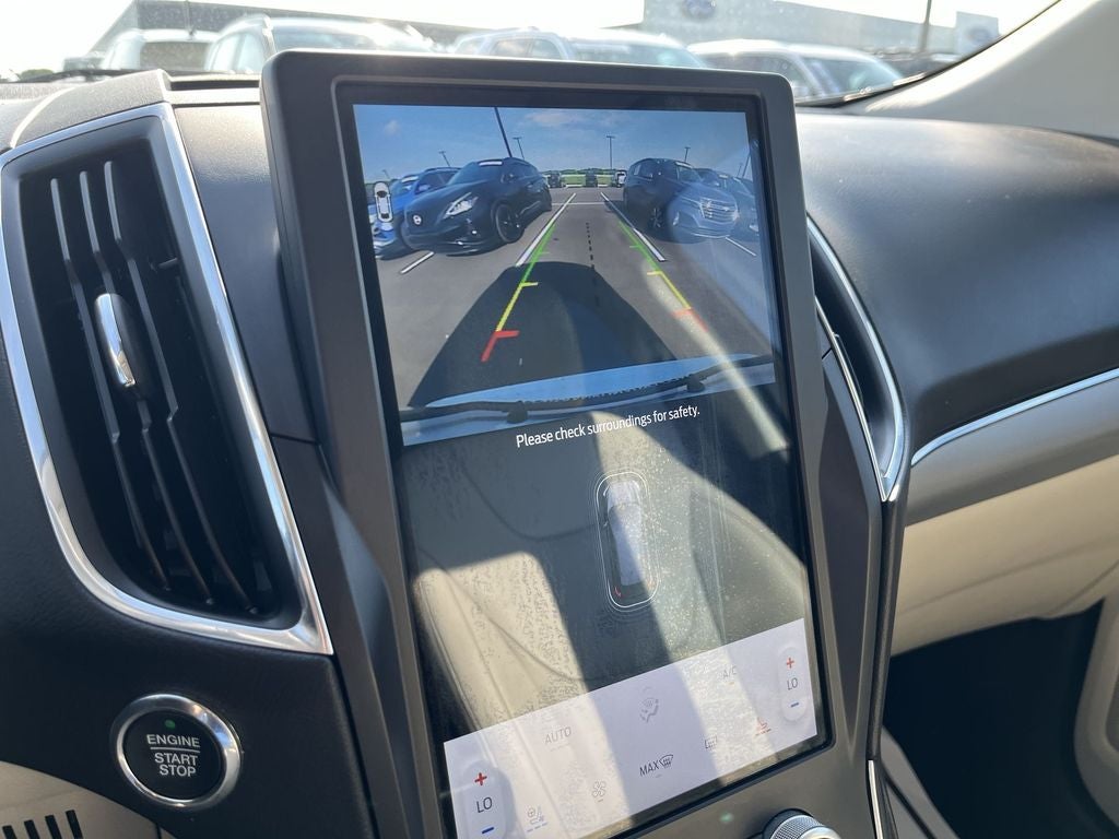 2021 Ford Edge Titanium