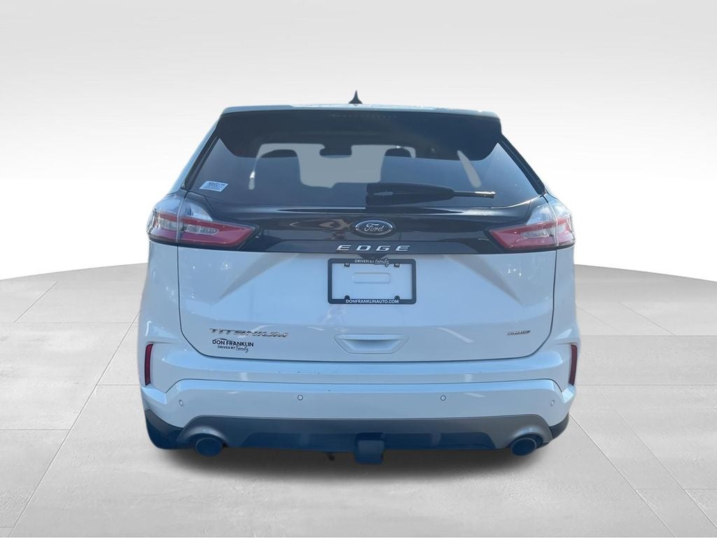 2021 Ford Edge Titanium